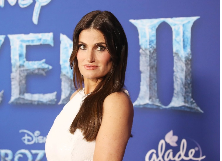 Idina Menzel at the premiere of 'Frozen II'
